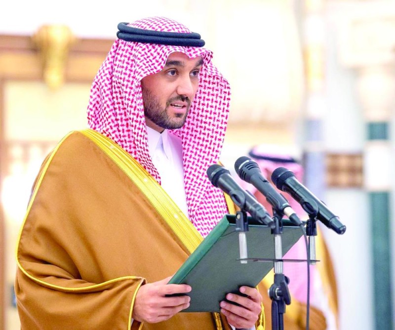 الفيصل.. من حلبات الفورمولا لوزارة الرياضة