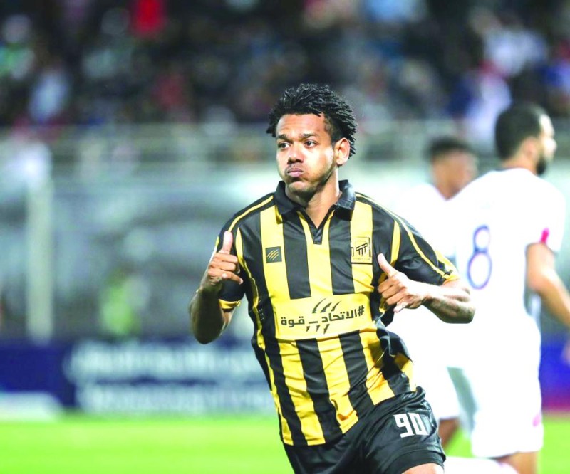 الاتحاد والشباب.. كلاسيكو خارج التوقعات