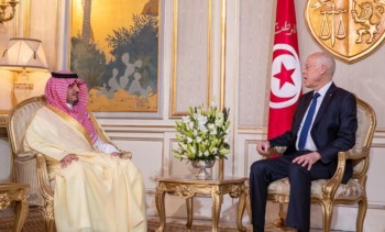 الرئيس التونسي يستقبل وزير الداخلية ويبحثان العلاقات الثنائية بين البلدين
