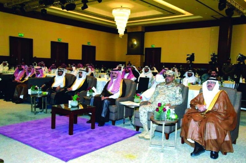 محافظ الأحساء يطلق فعاليات اليوم العالمي للدفاع المدني
