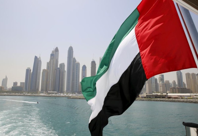 الإمارات تعطل الدراسة لمدة شهر بسبب كورونا