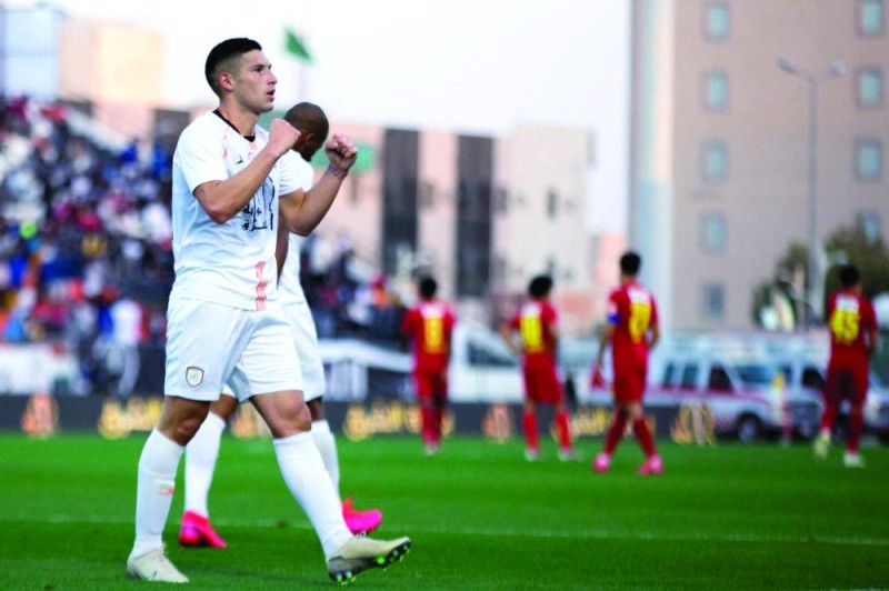 الشباب والعدالة .. «العودة أم الهروب»!