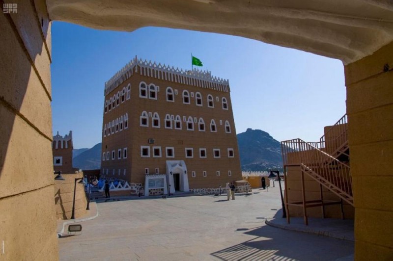 قصر العان.. نموذج العمارة التراثية ورونق الأصالة