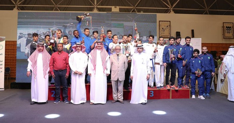 تتويج ابطال ممتاز الكاراتيه في جميع الدرجات غداً بالرياض