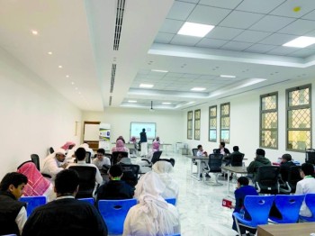 100 طالب يتنافسون على «تحدي القراءة العربي» بالخبر