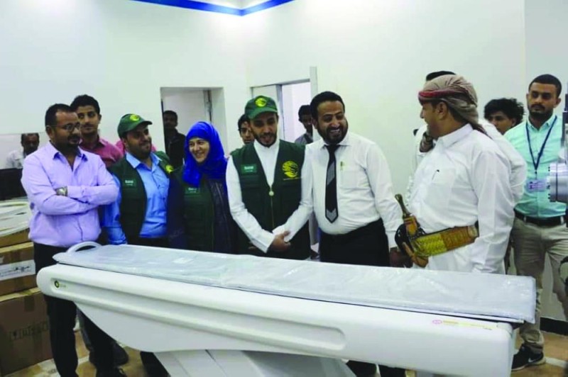 أجهزة ومعدات طبية لمستشفيات مأرب