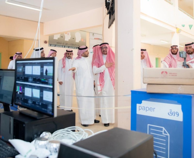 آل الشيخ يقف على جاهزية 'التعليم عن بُعد'