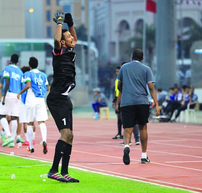 بخاري يودع الاتحاد