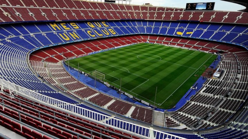 مباراة برشلونة ونابولي بدون جمهور