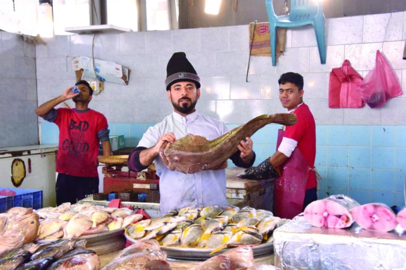 حياة طبيعية.. أسواق ناشطة.. مجتمع آمن
