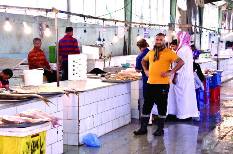 حياة طبيعية.. أسواق ناشطة.. مجتمع آمن