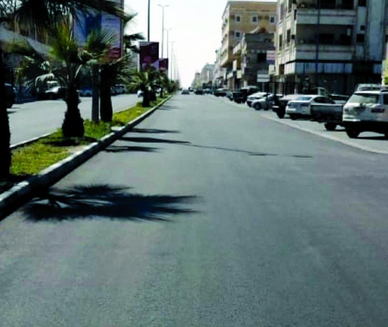 إعادة تأهيل وسفلتة شارعين بالخبر الجنوبية