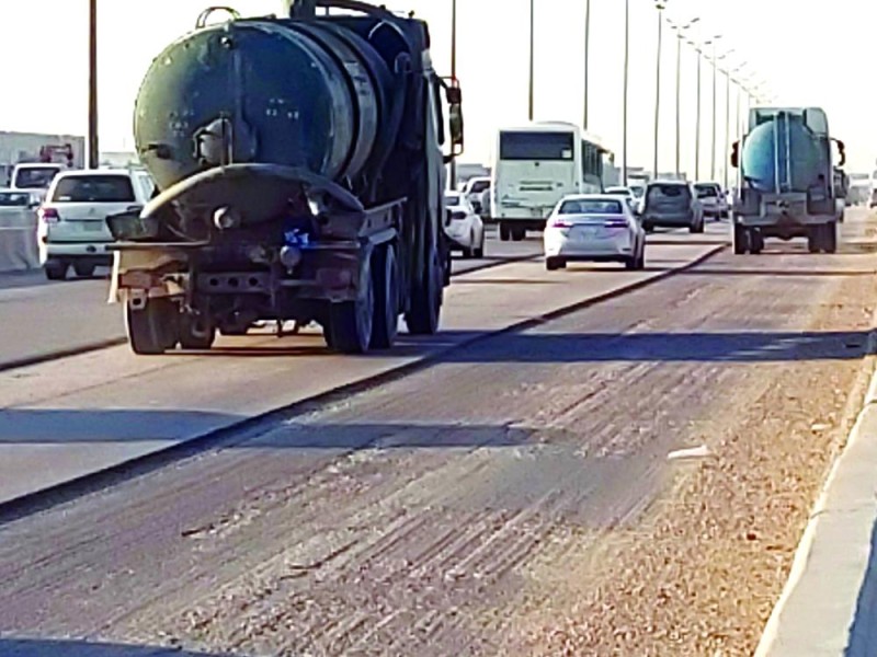 الدمام - الجبيل.. طريق متهالك ومعاناة يومية