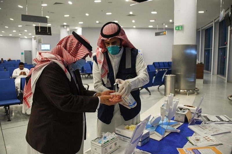 مطار عرعر .. إجراءات وقاية لمواجهة كورونا