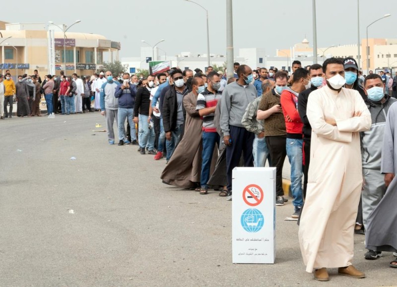 الكويت : السماح لجميع الجنسيات المقيمة بالمغادرة