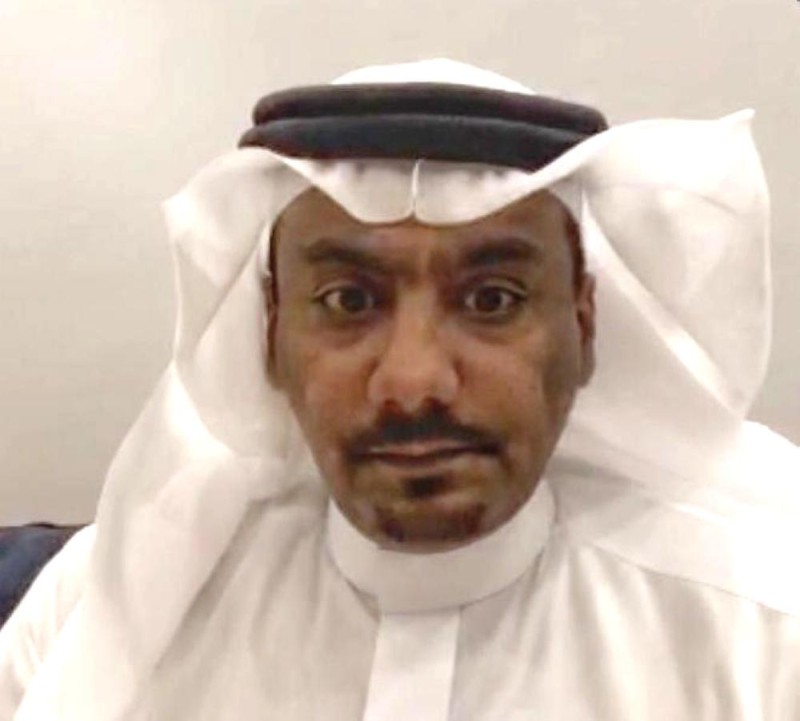 800 متابع لأولى فاعليات أدبي الأحساء عن بعد