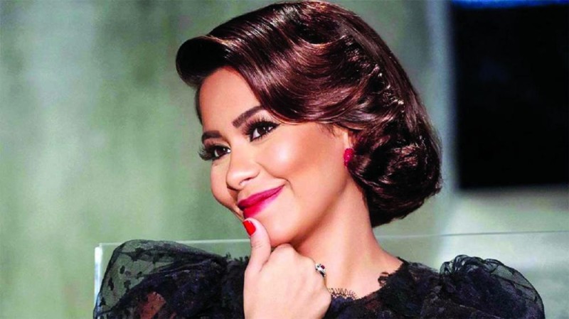 شيرين تعد جمهورها بمفاجأة