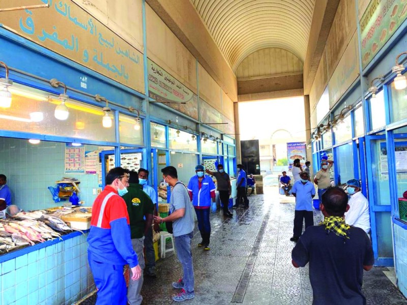 مراقبة مراكز الأغذية على مدار الساعة بالجبيل