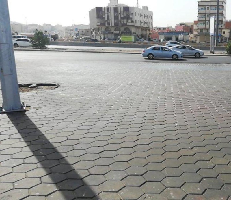 رفع ١٤٤٧ سيارة تالفة من شوارع جدة