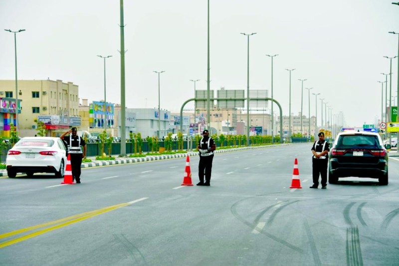 الدمام.. 16 ساعة خالية من حركة التجول