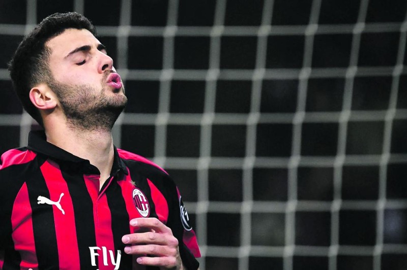 تعافي ثلاثي فيورنتينابعد اصابتهم بكورونا