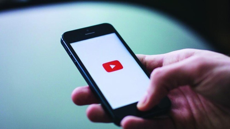 يوتيوب ينافس «تيك توك» بخاصية «شورتس»