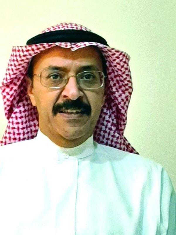 الجريمة الخفية.. إلقاء القفازات والكمامات بالطريق