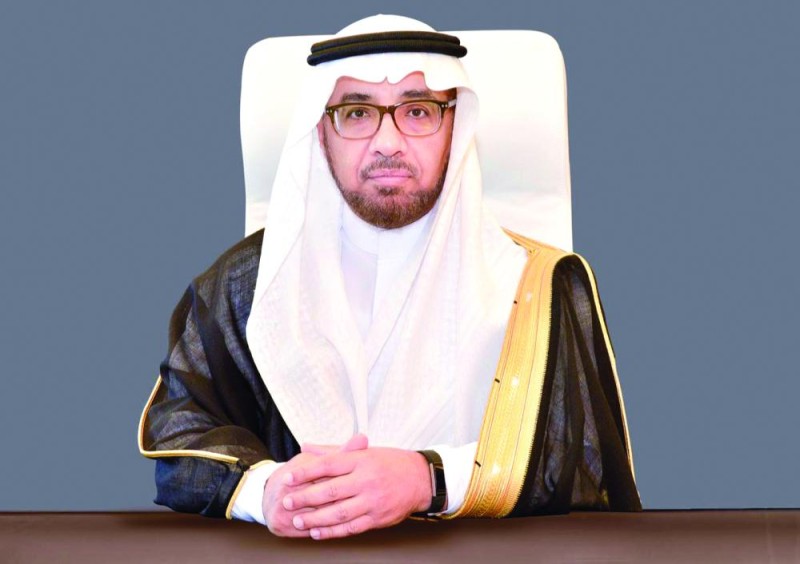 التعليم عن بعد.. نجاح بالجامعات وإخفاق بالمدارس