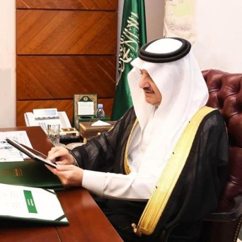 أمير الشرقية يدشن المنصة الإلكترونية لتسويق تمور الأحساء