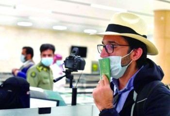 مبتعثون: المملكة أعطت درسا للعالم.. وفخورون بـ «الجواز السعودي»