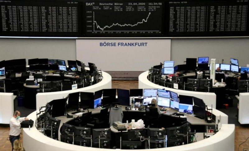 هبوط الأسهم الأوروبية مع إخفاق خطط التحفيز