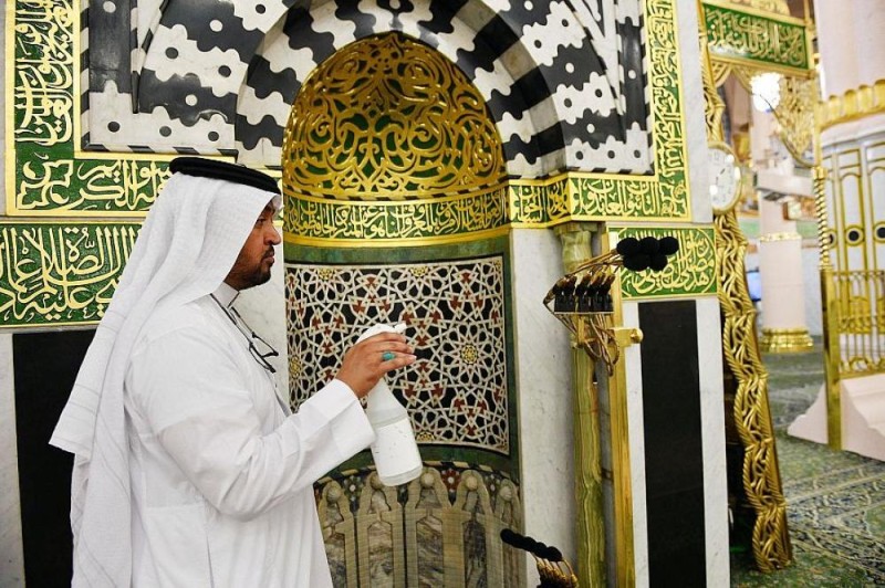 إجراءات احترازية مكثفة بالمسجد النبوي ضد «كورونا»