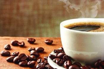 الإسراف في القهوة يزيد الشعور بالعطش