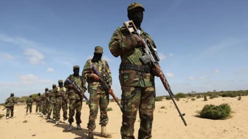 الصومال ..اغتيال حاكم مدج و٣ من حراسه في تفجير انتحاري