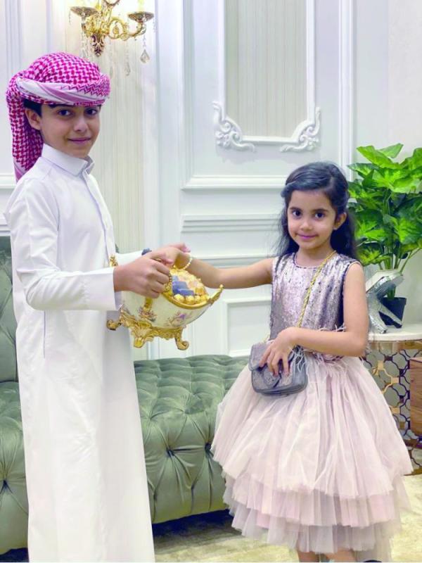 العيد
فرحة في المنازل