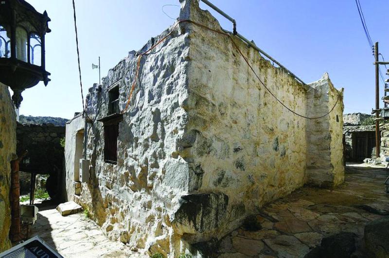 «صدر أيد».. مسجد قرية عمرها يتجاوز 3000 عام