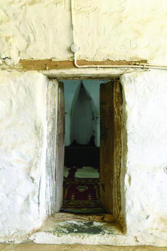«صدر أيد».. مسجد قرية عمرها يتجاوز 3000 عام