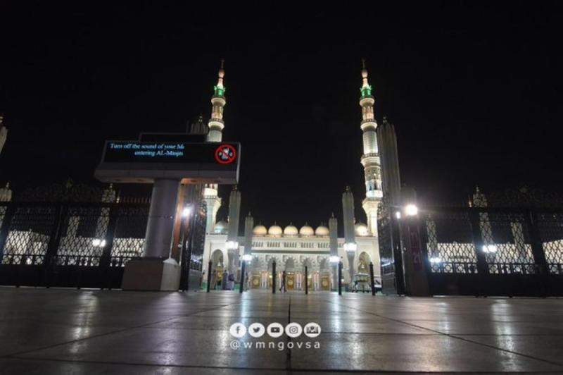 فتح أبواب المسجد النبوي اعتباراً من صلاة فجر الأحد