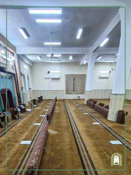 أداة اول صلاة جماعة في المساجد بعد انقطاع دام 74 يوماً