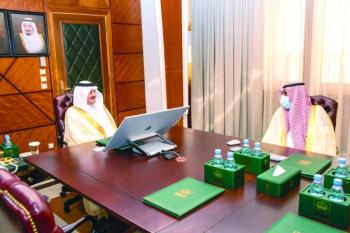 أمير الشرقية: أبطال الصحة خط الدفاع الأول.. والمجتمع شريك بالوعي
