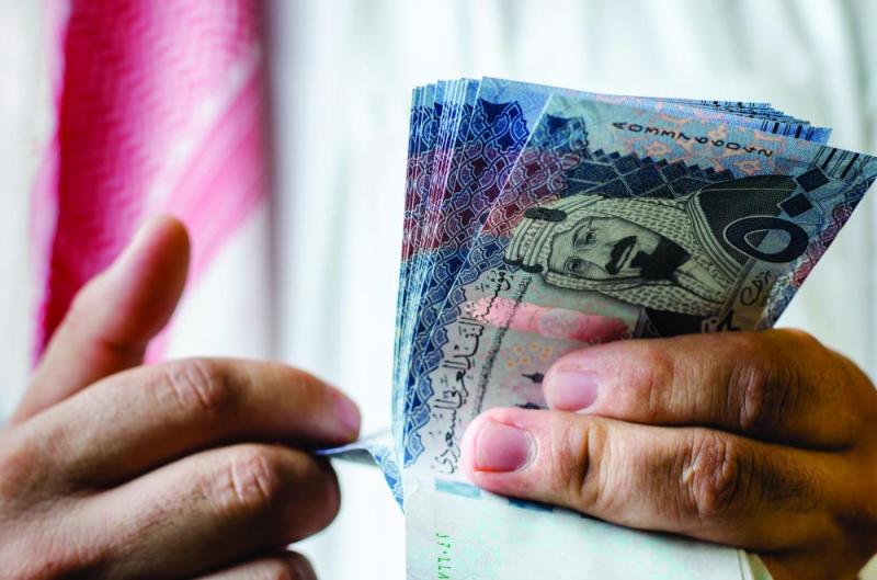 ضخ 50 مليار ريال في البنوك لمدة عام بدون فائدة