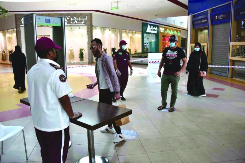 التعايش مع الجائحة..ضوابط صحية بمفاهيم جديدة