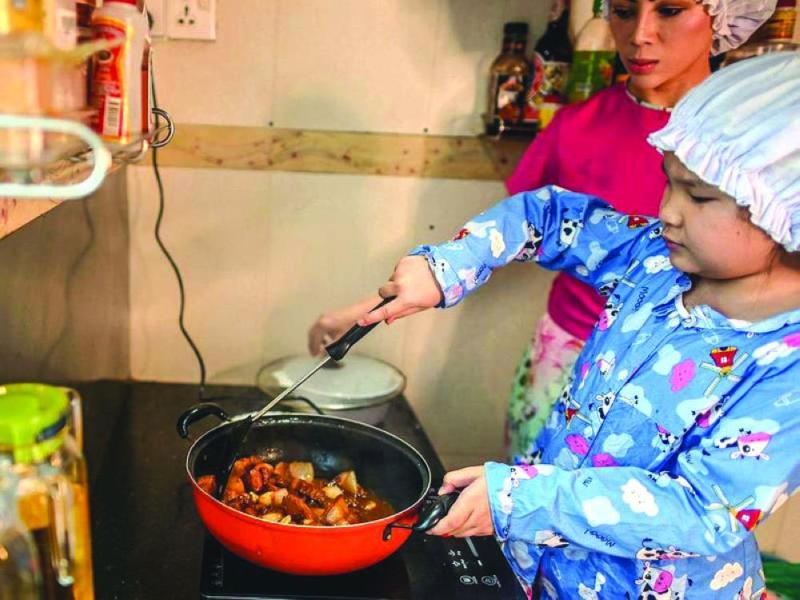 أصغر نجمة طهي عمرها 8 سنوات