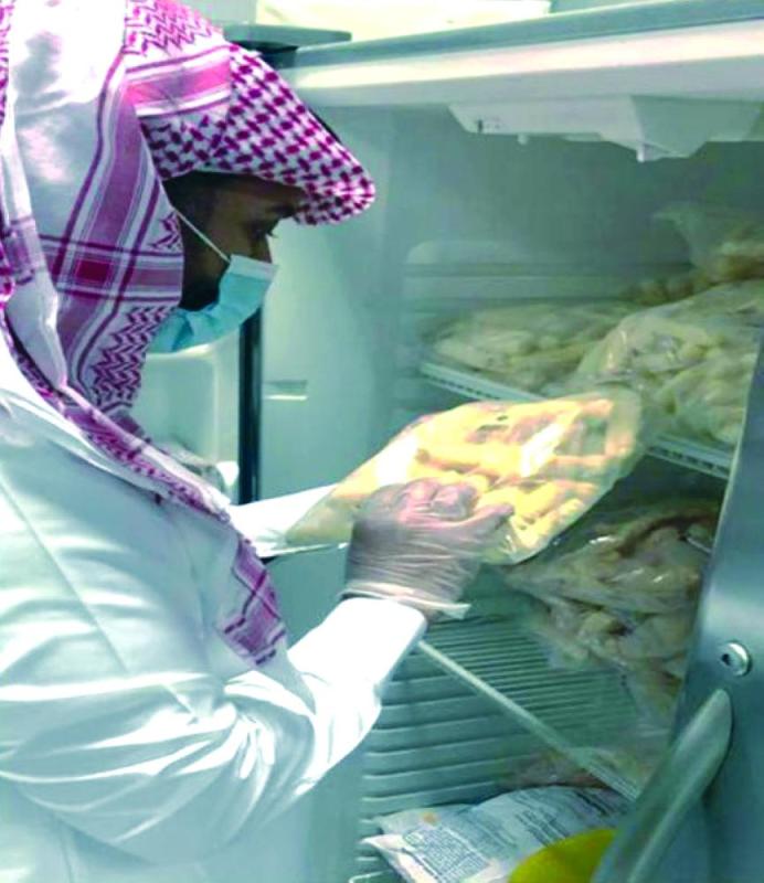 117 إنذارا لمنشآت غذائية مخالفة بالدمام