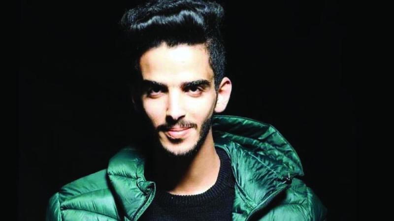 الموت يغيب الإعلامي علي حكمي
