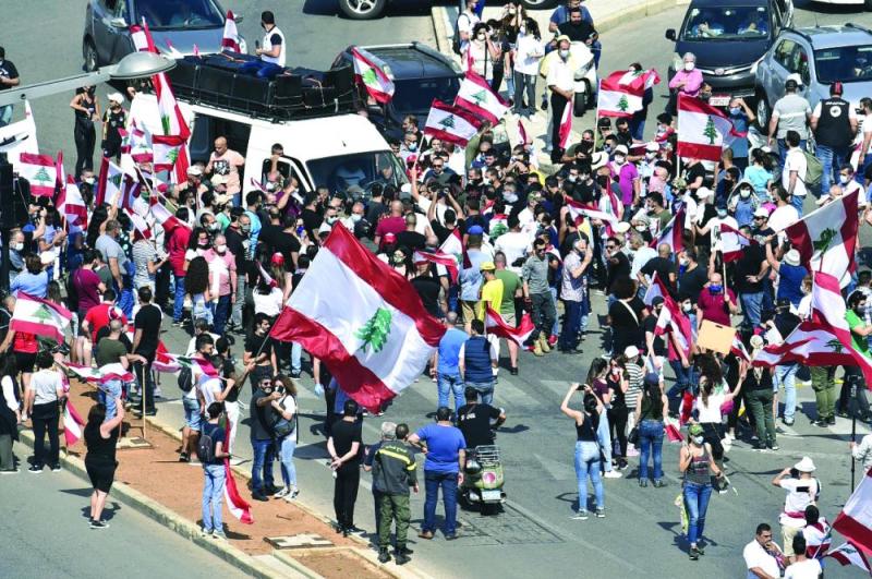 لبنان يحتاج مساعدات خارجية ملحة لتفادي الأسوأ