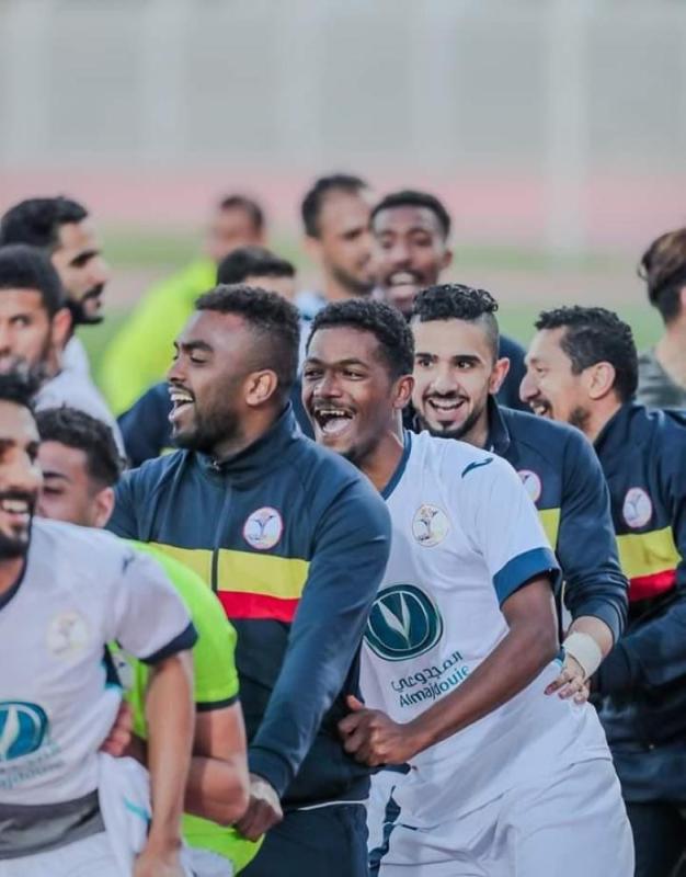 القطيف تتناسى «كورونا».. والسبب الترجي!!
