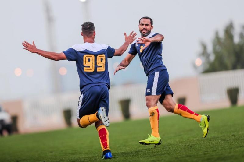 القطيف تتناسى «كورونا».. والسبب الترجي!!