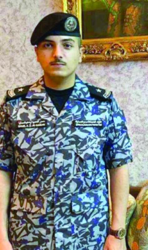 الحمدان يحتفل بتخرجه