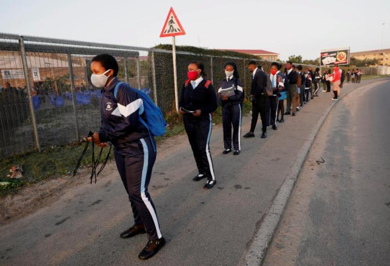 جنوب إفريقيا تسجل أكبر زيادة يومية في إصابات كورونا